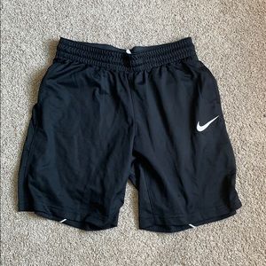 Black nike shorts